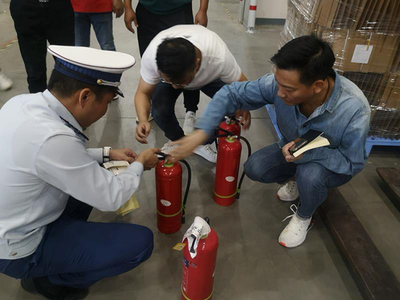 奉賢消防持續(xù)開展消防產(chǎn)品打假行動(dòng)